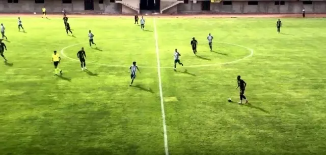 Bayburt İl Özel İdarespor, Kırşehir Belediyespor'a 3-0 mağlup oldu