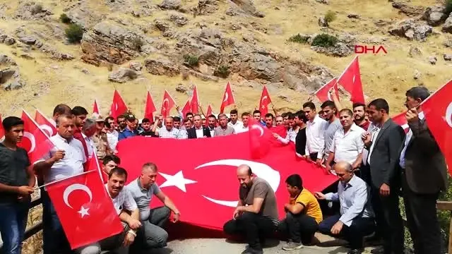 Değirmendere şehitleri anıldı Değirmendere şehitleri anıldı