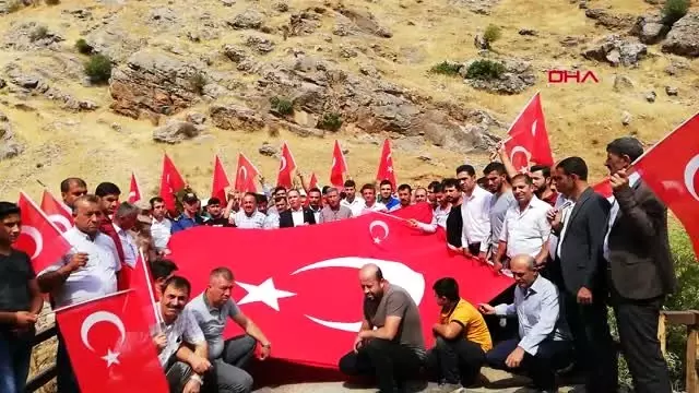 Değirmendere şehitleri anıldı Değirmendere şehitleri anıldı