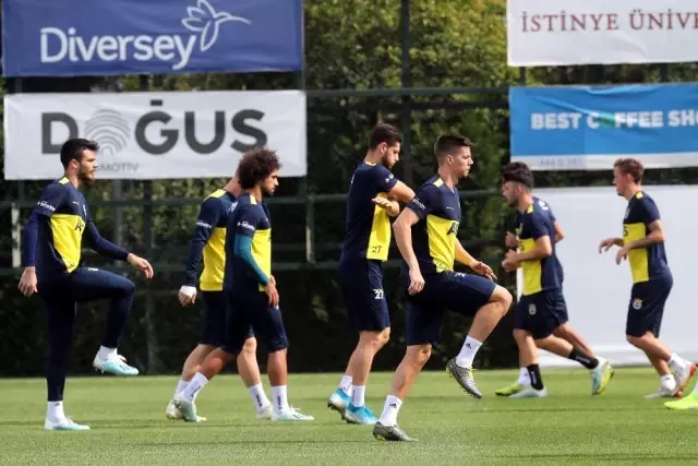 Fenerbahçe Alanyaspor hazırlıklarını tamamladı Fenerbahçe Alanyaspor hazırlıklarını tamamladı
