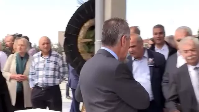 Gazeteci Duru son yolculuğa uğurlandı Gazeteci Duru son yolculuğa uğurlandı