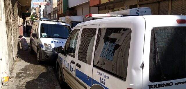 Gaziantep'te bir düğünde halayda başlayan kavgada 3 kişi yaralandı