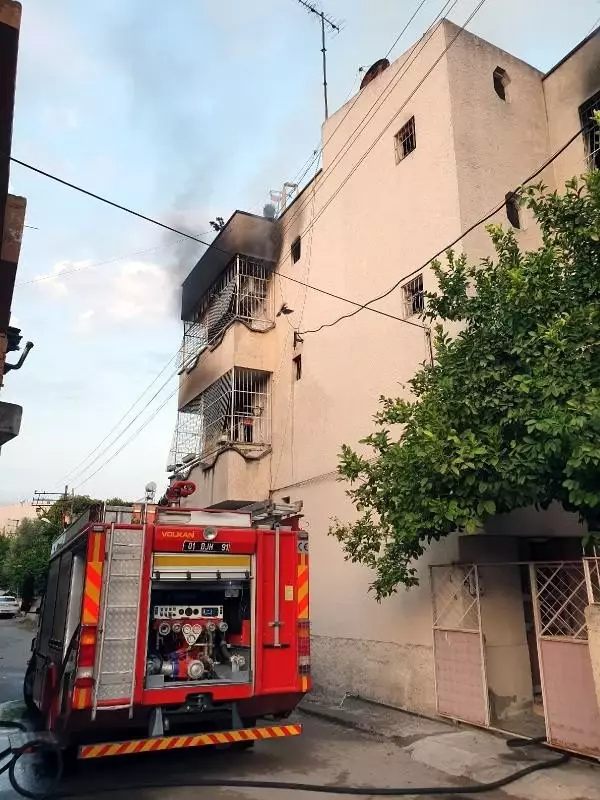 3 kişiyi öldüren eski astsubayın evi iki kez kundaklandı 3 kişiyi öldüren eski astsubayın evi iki kez kundaklandı