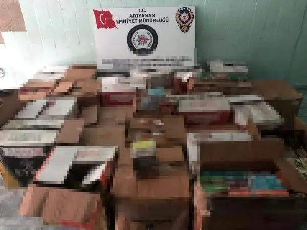 Adıyaman'da kaçak nargile tütünü operasyonu Adıyaman'da kaçak nargile tütünü operasyonu