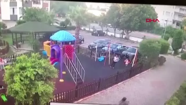 Antalya kazada babası ölen gözde'nin 'tutuksuz yargılama' tepkisi Antalya kazada babası ölen gözde'nin 'tutuksuz yargılama' tepkisi