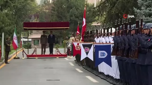 - Bakan Akar, İran Savunma Bakanı'nı kabul etti - Bakan Akar, İran Savunma Bakanı'nı kabul etti