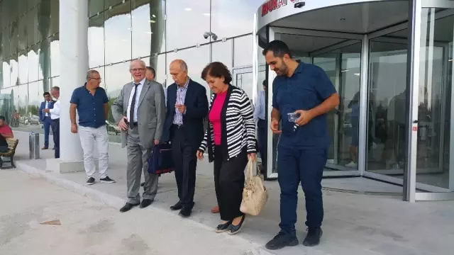 FETÖ zanlısı vali ve beraberindeki iş adamları yeniden hakim karşısında FETÖ zanlısı vali ve beraberindeki iş adamları yeniden hakim karşısında