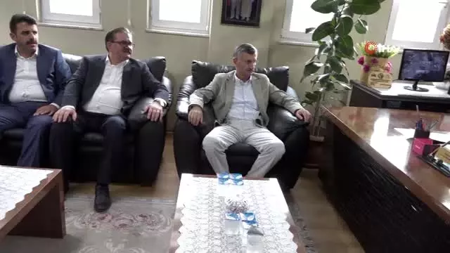 Hasadını toplayan çiftçiler Fındık Festivali'nde eğlendi Hasadını toplayan çiftçiler Fındık Festivali'nde eğlendi
