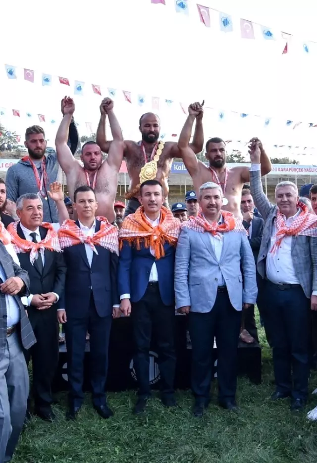 Karapürçek'te Başpehlivan Orhan Okulu Karapürçek'te Başpehlivan Orhan Okulu