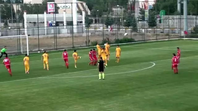 Ligin en genci golünü de attı Ligin en genci golünü de attı