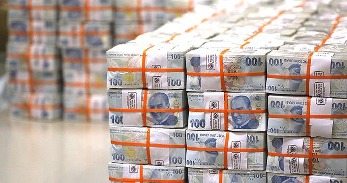 Merkezi yönetim bütçesi Ağustos'ta 576 milyon TL fazla verdi