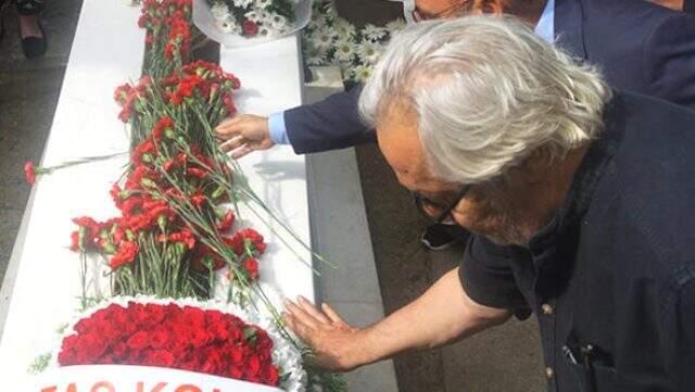 Tarık akan ölümünün 3'üncü yılında mezarı başında anıldı