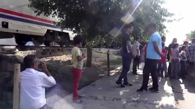 Trenin çarptığı kişi öldü Trenin çarptığı kişi öldü