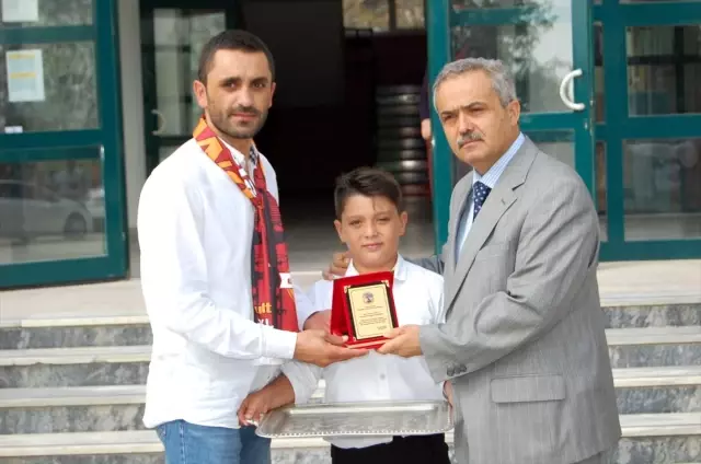 UltrAslan'dan eğitime destek UltrAslan'dan eğitime destek