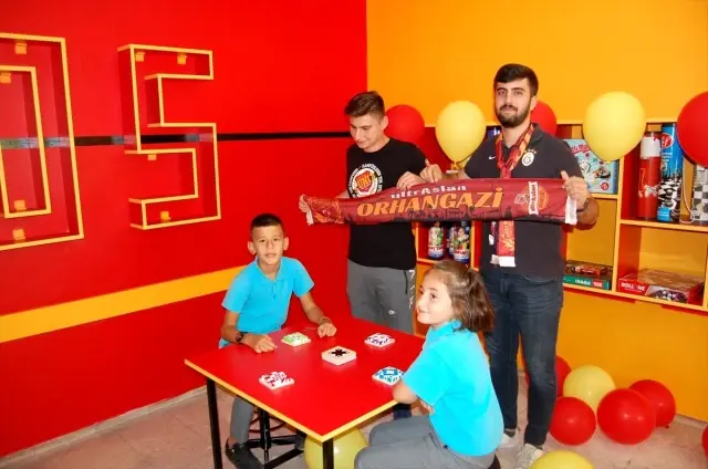 UltrAslan'dan eğitime destek UltrAslan'dan eğitime destek