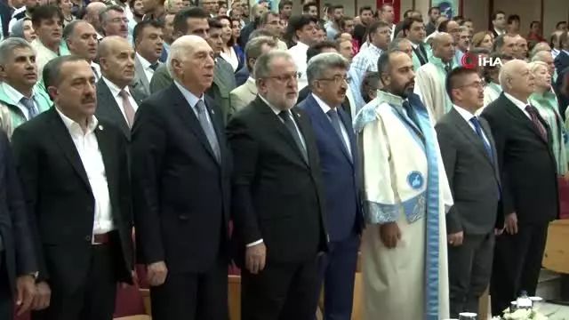 Van YYÜ'de akademik yıl açılışı