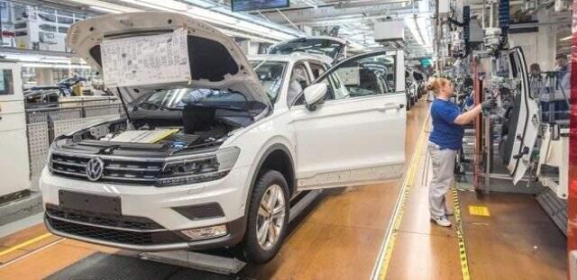 Volkswagen'in Türkiye'ye yapacağı 1,3 milyar euroluk yatırım için geri sayım başladı