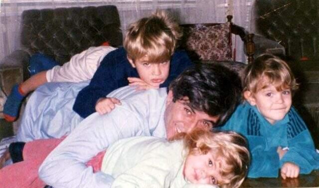 Yeşilçam'ın yakışıklısı Tarık Akan ölümünün 3. yılında anılıyor! Tarık Akan kimdir?