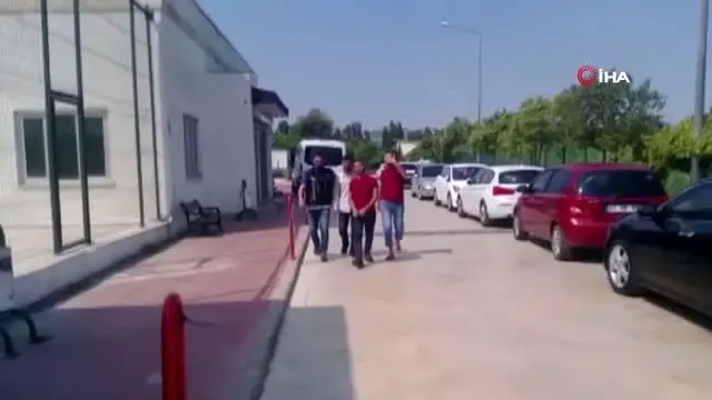 Adana'da torbacı operasyonu: 3 tutuklama