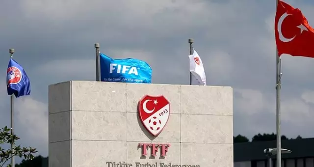 Beşiktaş'ta Mohamed Elneny, PFDK'ya sevk edildi! Beşiktaş'ta Mohamed Elneny, PFDK'ya sevk edildi!