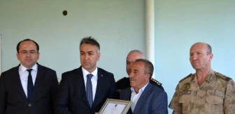 Bitlis'te şehit ailesine 'devlet övünç madalyası' verildi