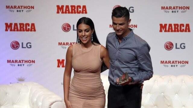 Cristiano Ronaldo'dan evlilik sinyali