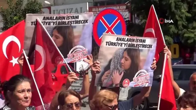 Diyarbakır'daki annelere destek verip, HDP'nin kapatılması için imza kampanyası başlattılar Diyarbakır'daki annelere destek verip, HDP'nin kapatılması için imza kampanyası başlattılar
