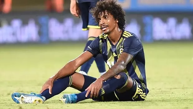 Emre'nin yokluğunda Luiz Gustavo yalnız kaldı Emre'nin yokluğunda Luiz Gustavo yalnız kaldı