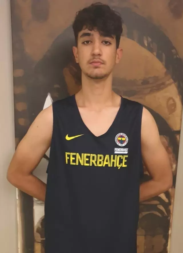 Erzincan Gençlik Spordan Fenerbahçe'ye transfer Erzincan Gençlik Spordan Fenerbahçe'ye transfer