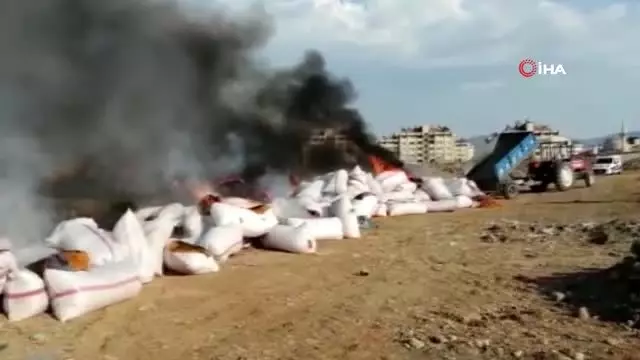 Gaziantep 'te 25 ton bozulmuş domates ele geçirildi Gaziantep 'te 25 ton bozulmuş domates ele geçirildi