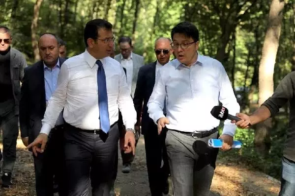 İbb başkanı imamoğlu harem otogarı ve kemerburgaz kent ormanı'nda incelemelerde bulundu