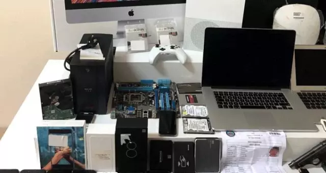 İki milyonluk vurgun yapan çocuk hackerlara operasyon anı saniye saniye kaydedildi