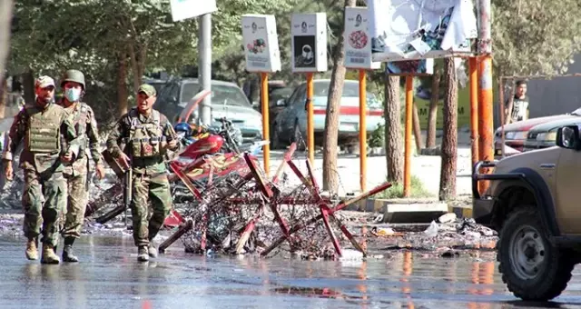 Kabil'deki ABD büyükelçiliği yakınında intihar saldırısı: 22 ölü