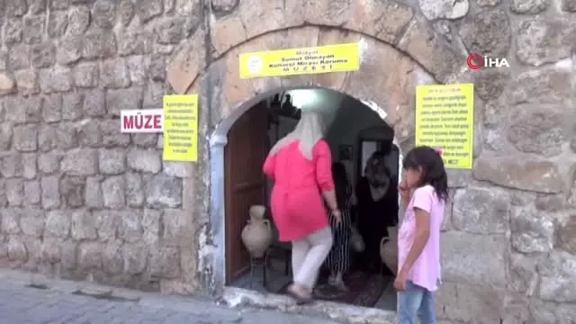 Kendi imkanları ile topladığı eşyalarla müze açtı