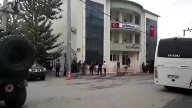 Kulp Belediyesine görevlendirme - Belediye binasından detay Kulp Belediyesine görevlendirme - Belediye binasından detay