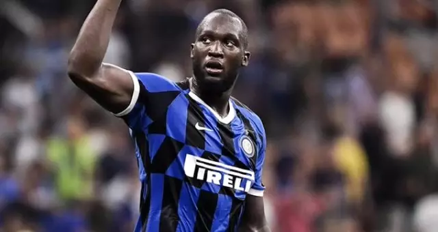 Lukaku'ya ırkçı benzetmede bulunan yorumcu özür diledi Lukaku'ya ırkçı benzetmede bulunan yorumcu özür diledi