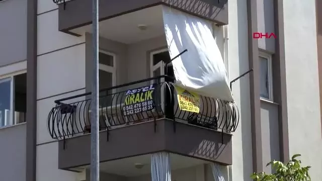 Antalya üniversite öğrencileri spotçulara koştu Antalya üniversite öğrencileri spotçulara koştu