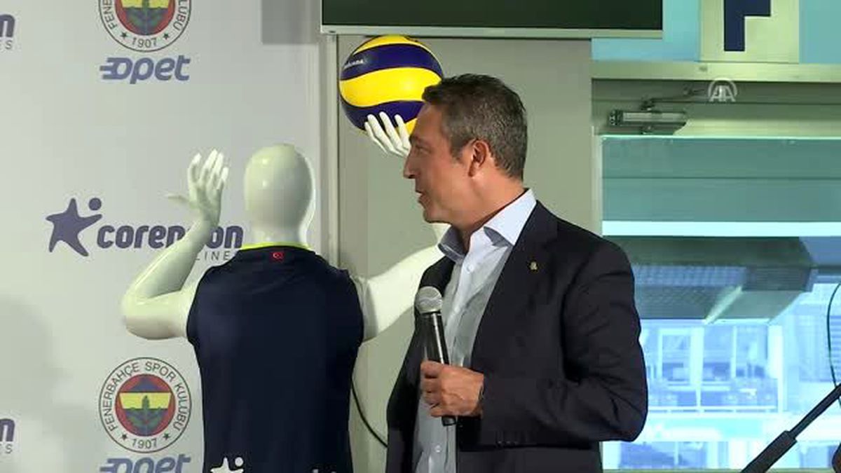 Fenerbahçe Opet Kadın Voleybol Takımı'na yeni sponsor (2)