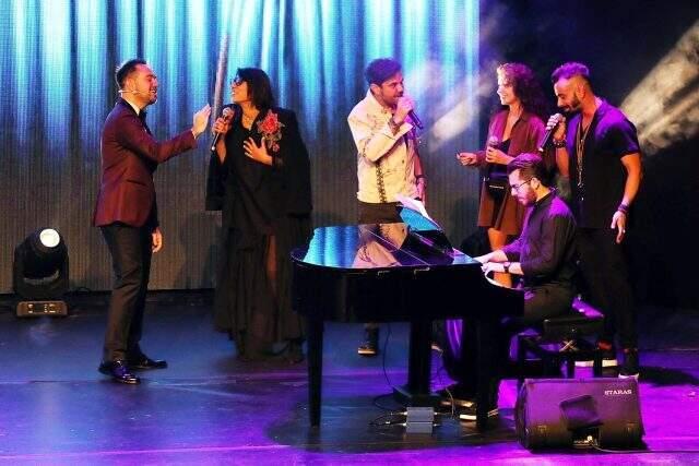 Kaan Sekban'dan Harbiye'de sürprizlerle dolu gece