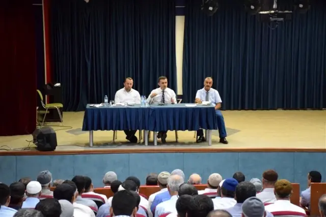 Kaymakam Osman Bilici din görevlileriyle buluştu Kaymakam Osman Bilici din görevlileriyle buluştu