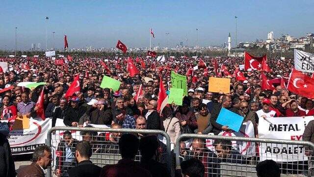 Milyonlarca EYT'linin merakla beklediği rapor Cumhurbaşkanlığı'na sunuldu