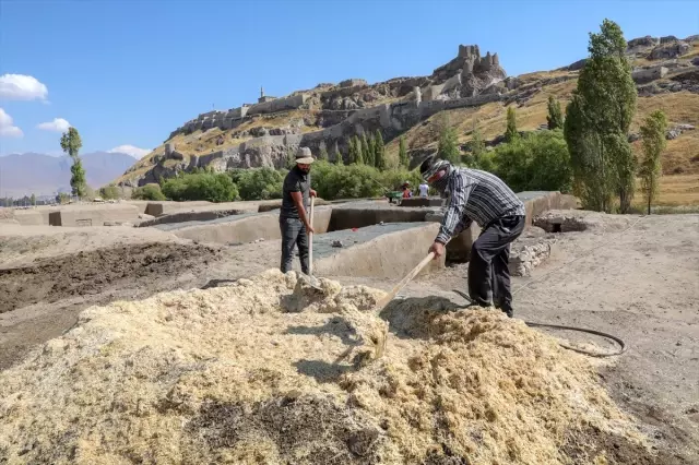 'Urartu aristokratları'nın yaşadığı yapılar ayağa kaldırıldı 'Urartu aristokratları'nın yaşadığı yapılar ayağa kaldırıldı