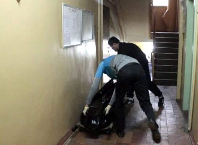 6 yaşındaki çocuk, 5 gün annesinin cesediyle yaşadı