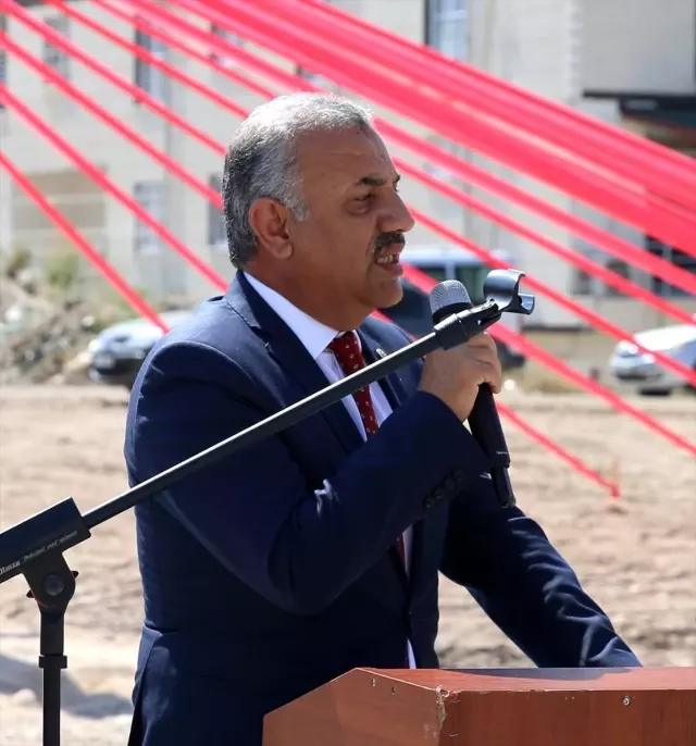 'Dünya Vatandaşları için Reyhanlı Toplum Merkezi'nin temeli atıldı 'Dünya Vatandaşları için Reyhanlı Toplum Merkezi'nin temeli atıldı