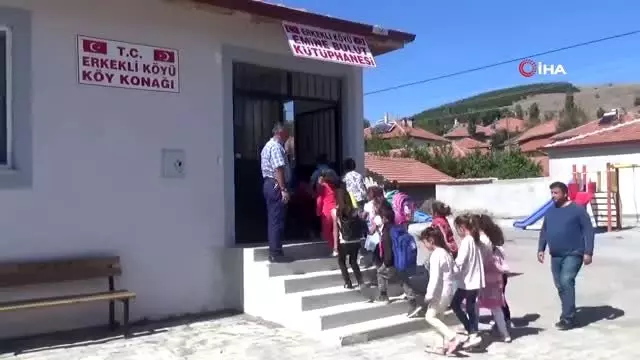 Emine Bulut adına kütüphane kurdu Emine Bulut adına kütüphane kurdu