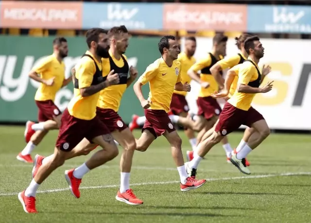 Galatasaray ara vermedi Galatasaray ara vermedi