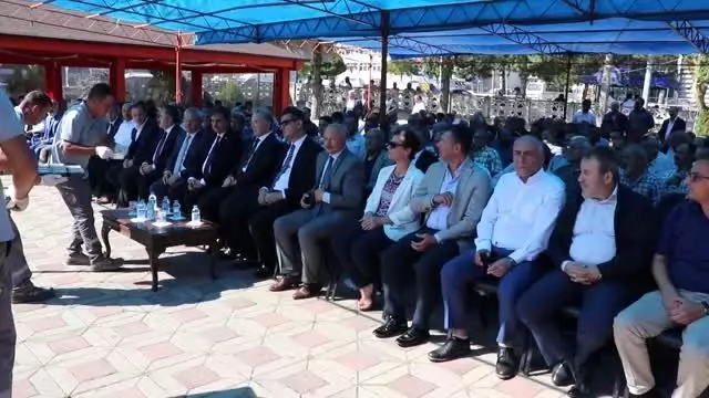 'İnsanları kapının önüne koyamazsınız' 'İnsanları kapının önüne koyamazsınız'