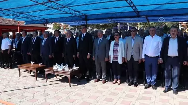 'İnsanları kapının önüne koyamazsınız' 'İnsanları kapının önüne koyamazsınız'