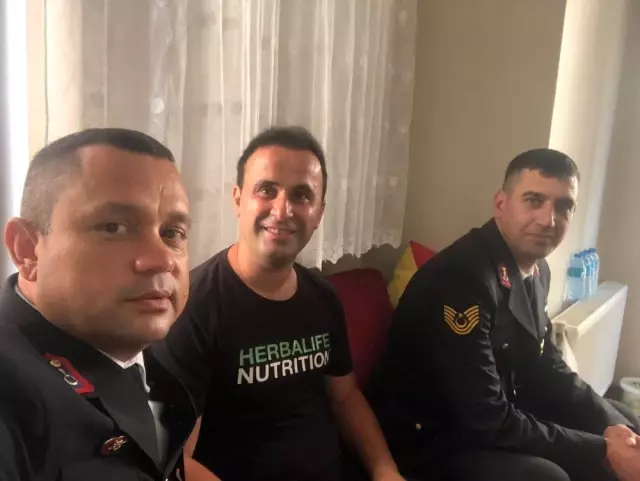 Jandarmadan Gazi'lere anlamlı ziyaret Jandarmadan Gazi'lere anlamlı ziyaret