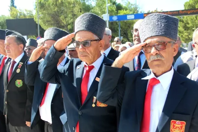 Muğla'da 19 Eylül Gaziler Günü törenle kutlandı Muğla'da 19 Eylül Gaziler Günü törenle kutlandı